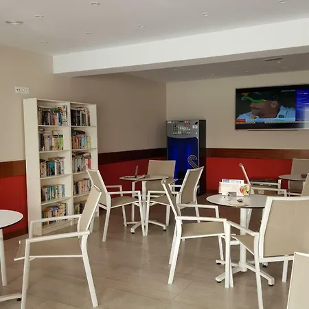 아파트 Gracioseros 207 *