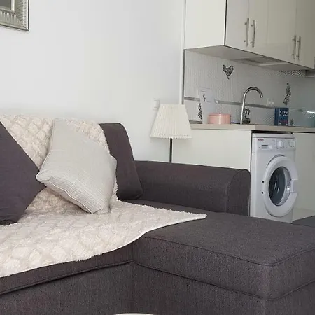 아파트 Gracioseros 207 *